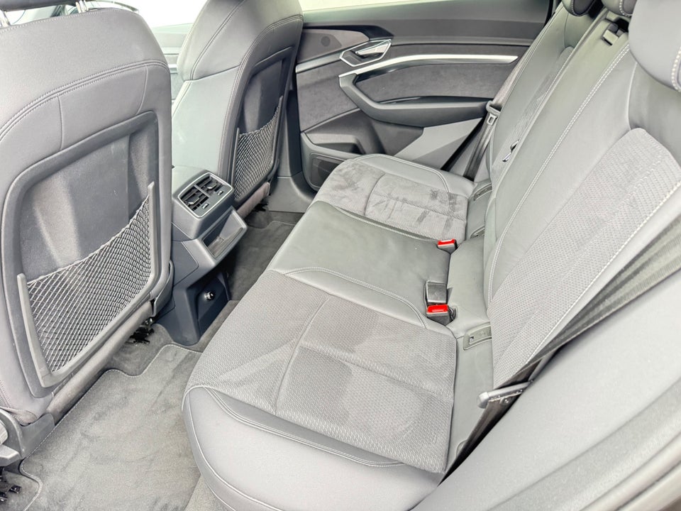 Audi e-tron 55 S-line quattro 5d