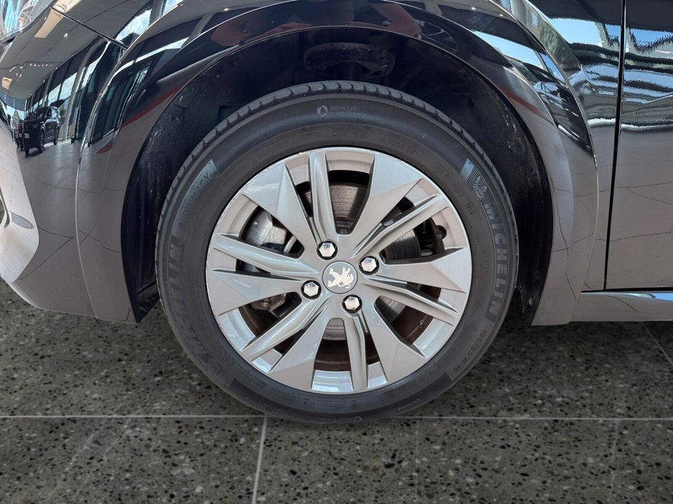 Peugeot e-208 50 Allure 5d
