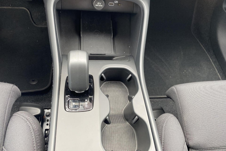 Volvo EX40 Extended Range Black Edition 5d