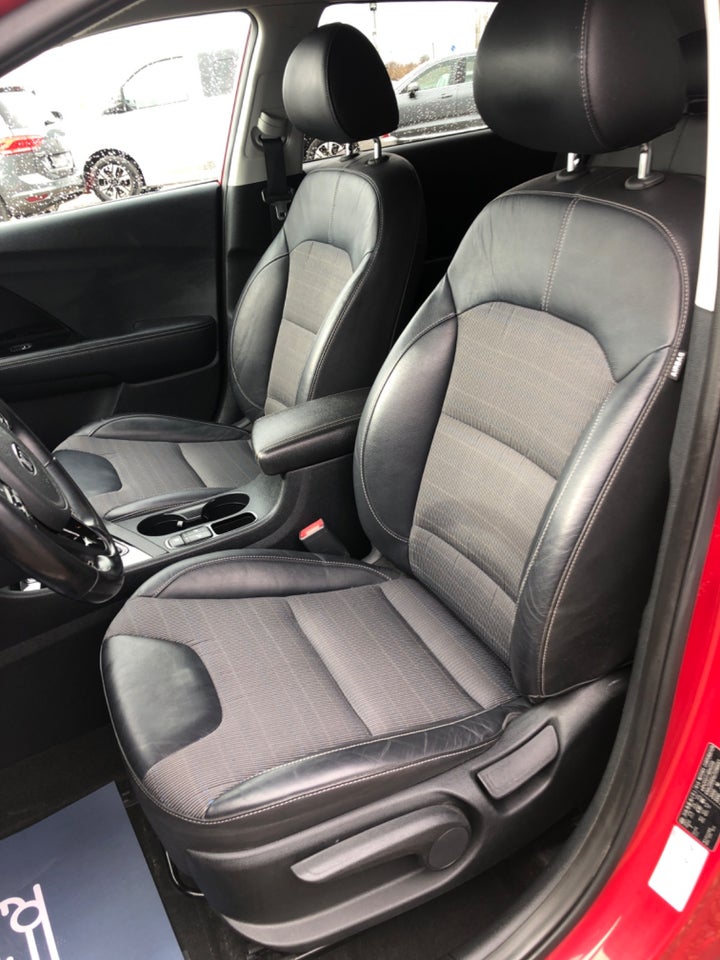 Kia Niro 1,6 PHEV Advance DCT 5d