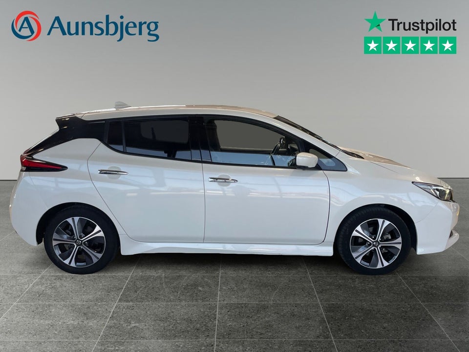Nissan Leaf 40 Acenta 5d