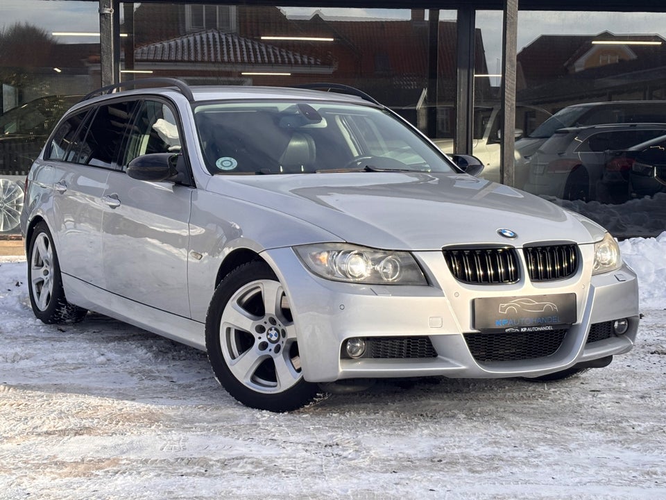 BMW 330i 3,0 Touring 5d