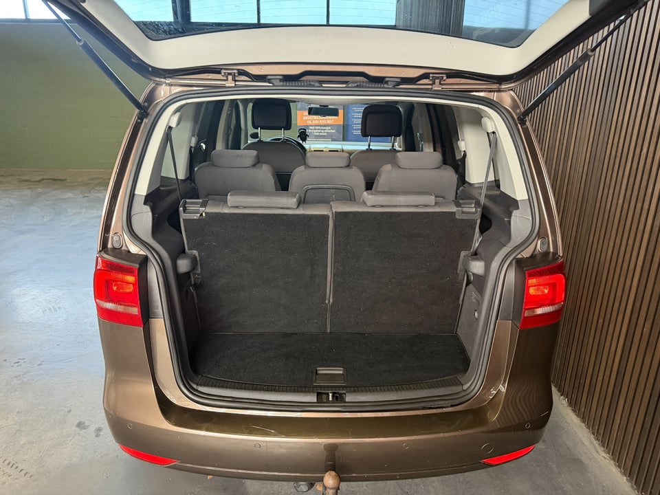VW Touran 1,6 TDi 105 Comfortline DSG BMT 7prs 5d