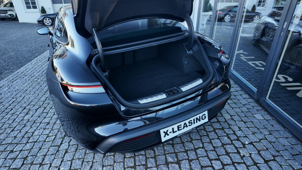 Porsche Taycan 4S Performance+ 4d