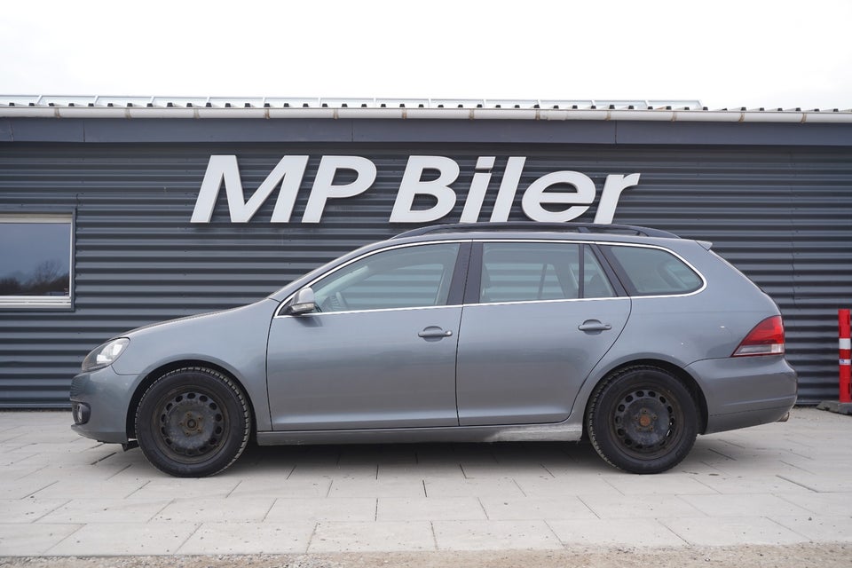 VW Golf VI 1,6 TDi 105 Comfortline Variant BMT 5d