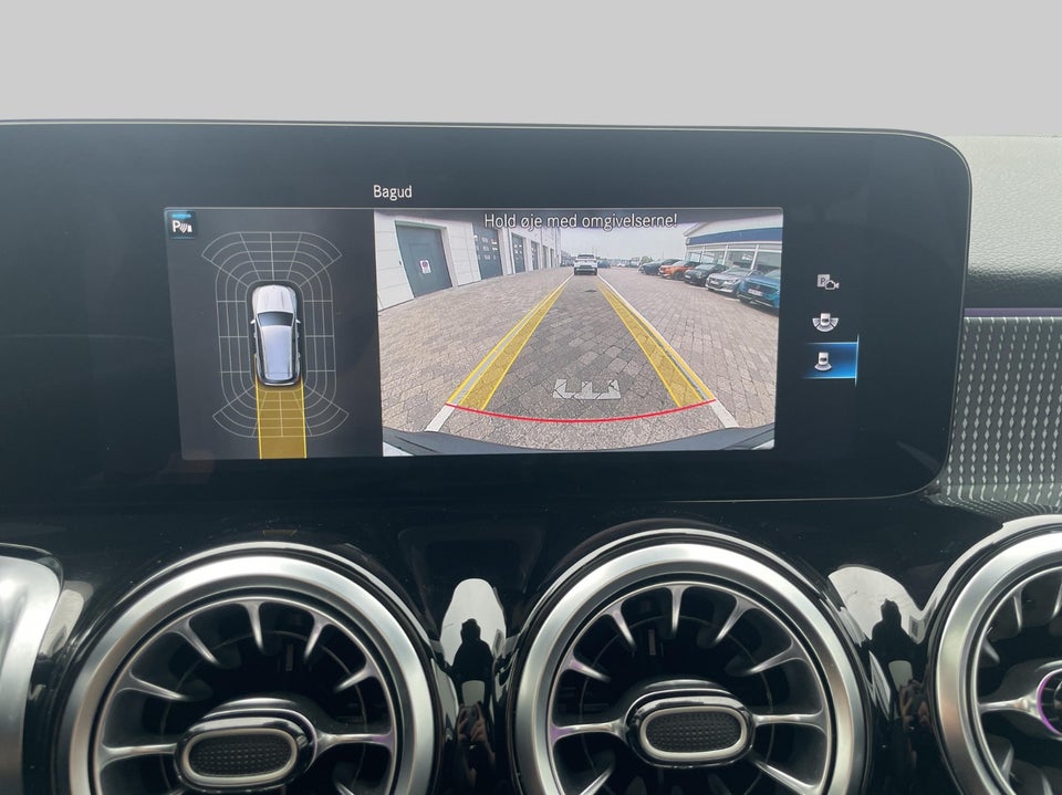 Mercedes EQB300 4Matic 7prs 5d