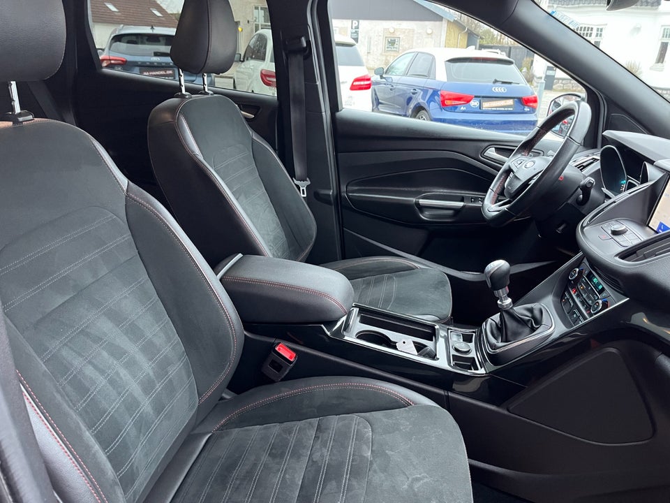 Ford Kuga 1,5 SCTi 150 ST-Line 5d