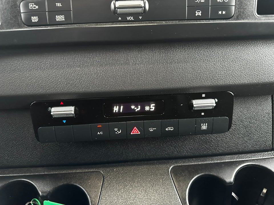 Mercedes Sprinter 214 2,2 CDi A2 Kassevogn aut. FWD