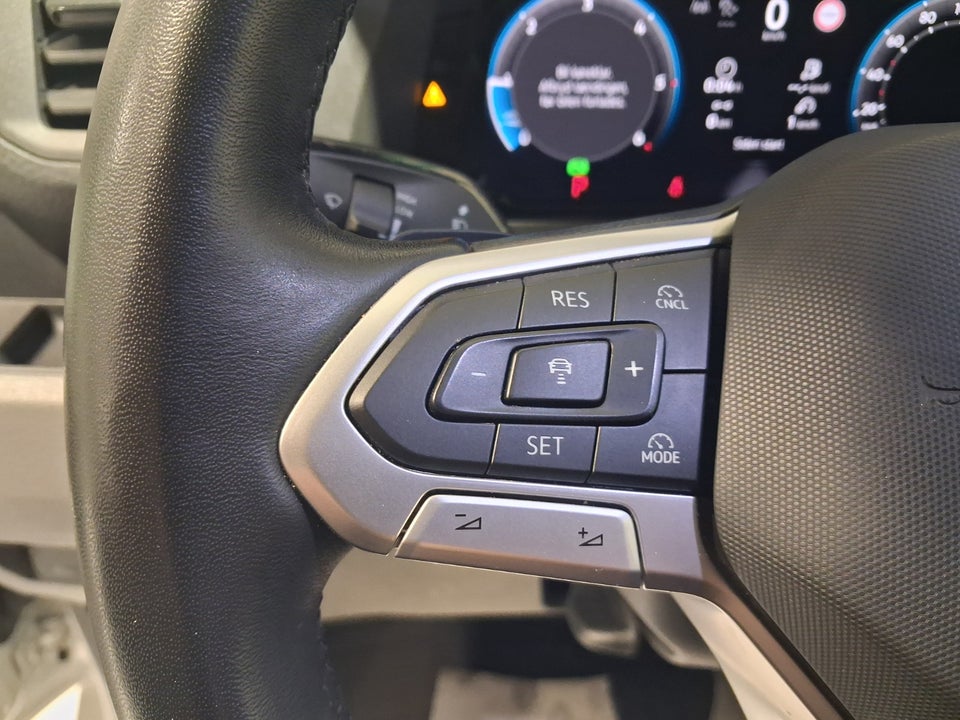 VW Crafter 35 2,0 TDi 177 Kassevogn L3H3 aut.