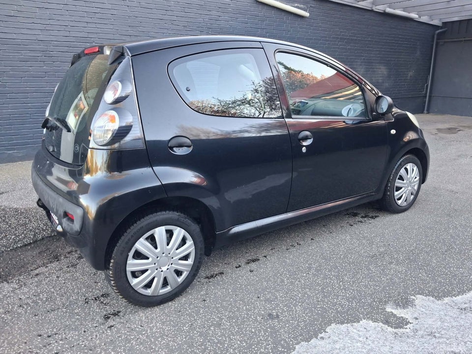 Citroën C1 1,0i  5d