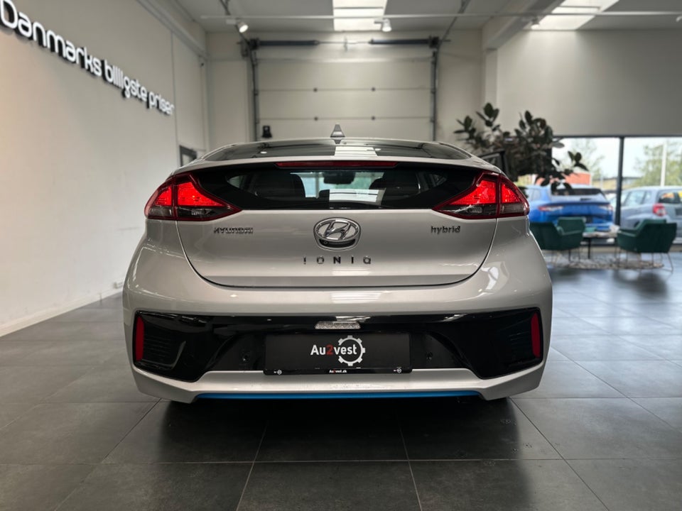 Hyundai Ioniq 1,6 HEV Trend DCT 5d