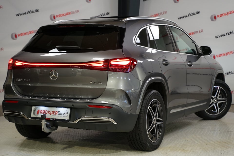 Mercedes EQA350 AMG Line 4Matic Van 5d