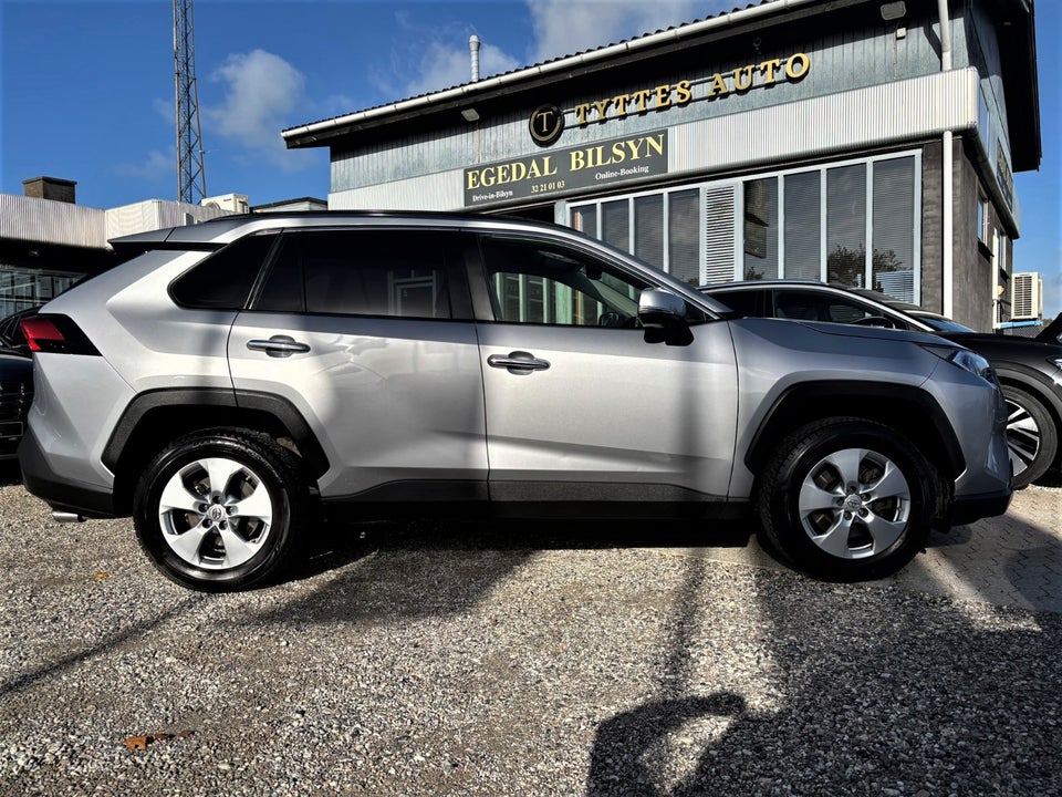 Toyota RAV4 2,5 Hybrid H4 MDS 5d