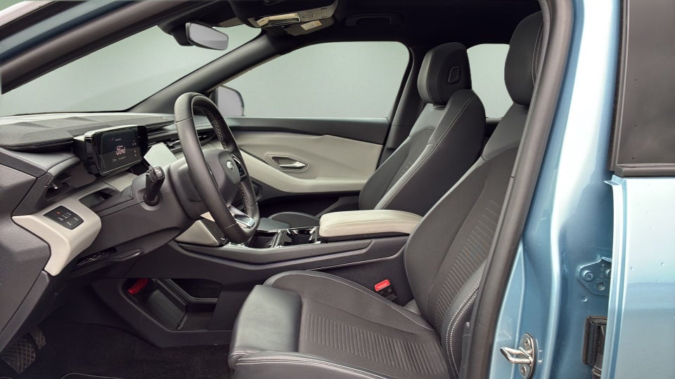 Ford Explorer 79 Premium Extended Range AWD 5d