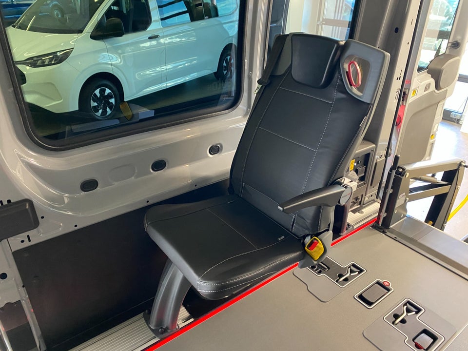 Ford E-Transit 350 L3 Kombi 68 Trend H3 RWD