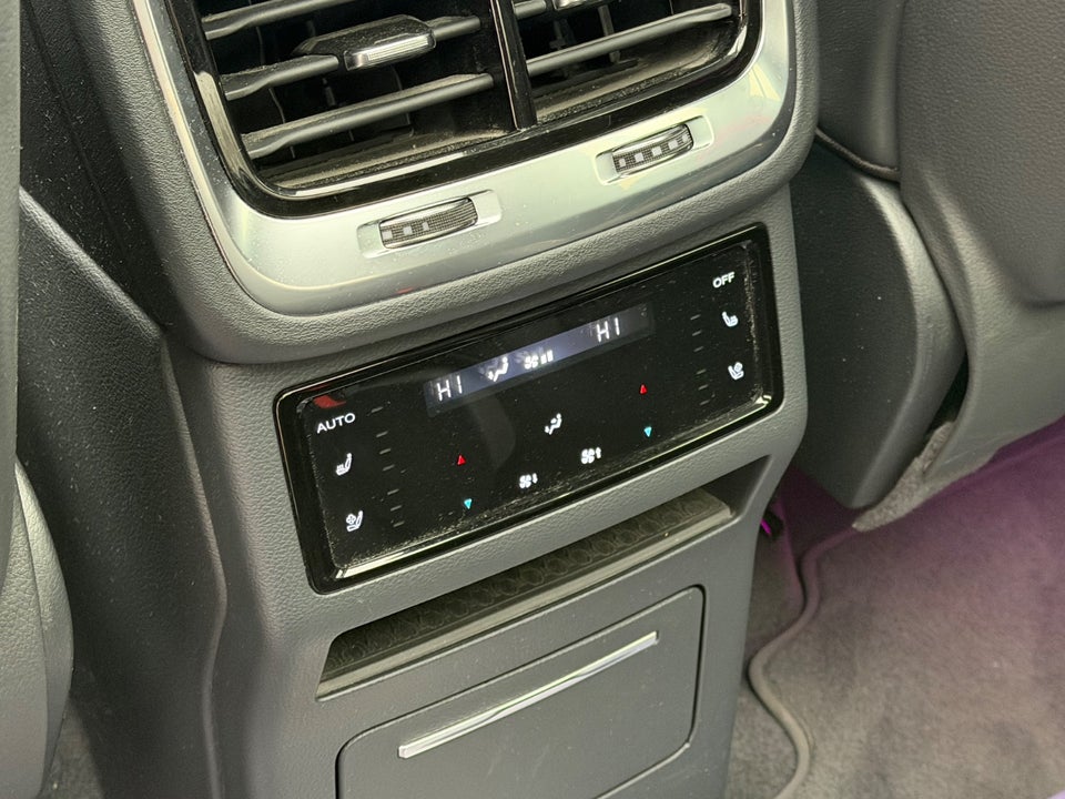 Hongqi E-HS9 99 Exclusive Black Edition 5d