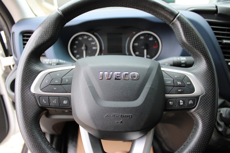 Iveco Daily 2,3 35C16 4100mm Lad AG8 2d