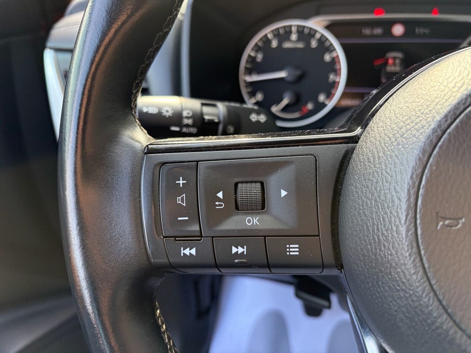 Nissan Qashqai 1,3 mHEV Acenta 5d