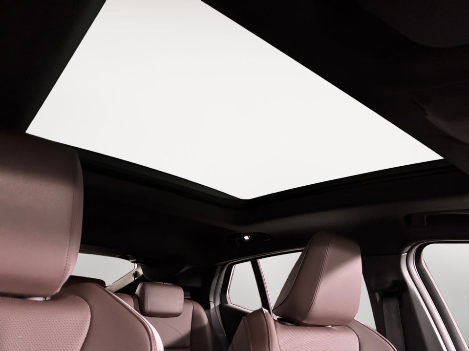 BMW iX2 eDrive20 M-Sport Premium 5d