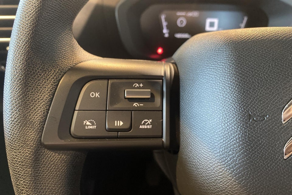 Citroën C4 1,2 PureTech 100 Live 5d