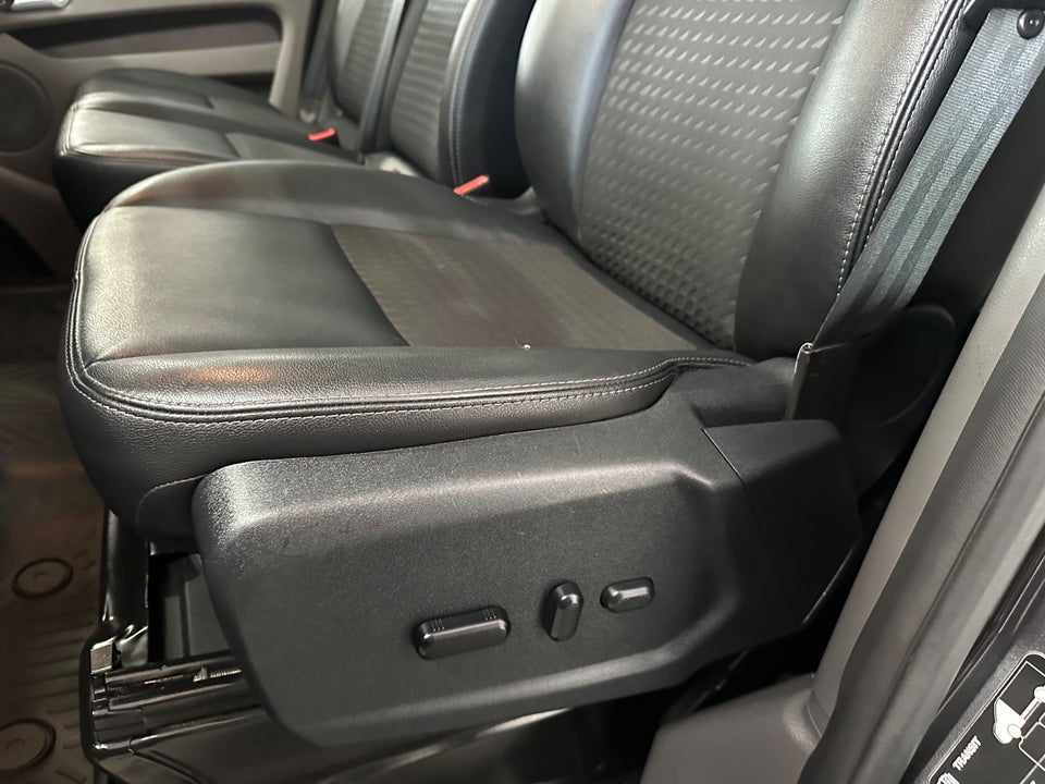 Ford Transit Custom 320L 2,0 TDCi 185 Sport aut.