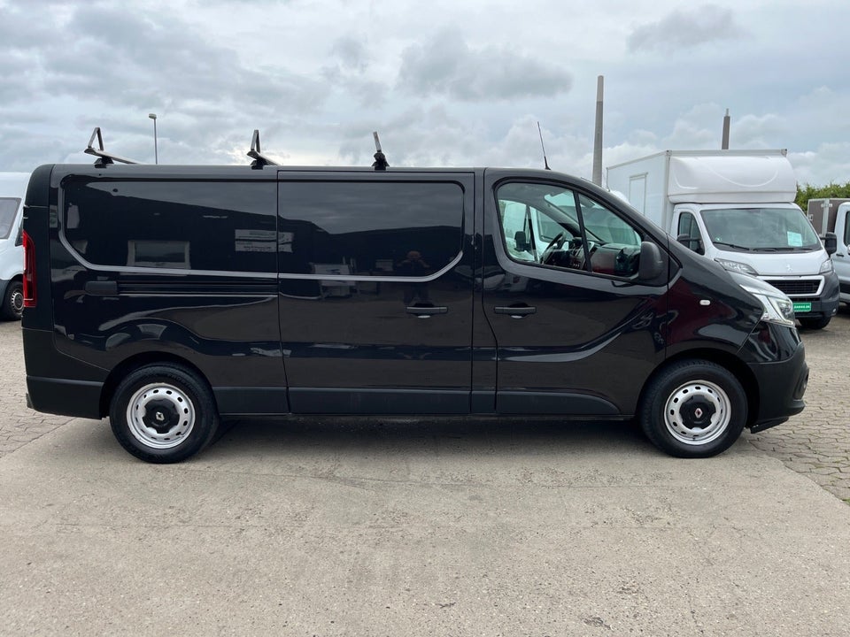 Renault Trafic T29 2,0 dCi 120 L2H1