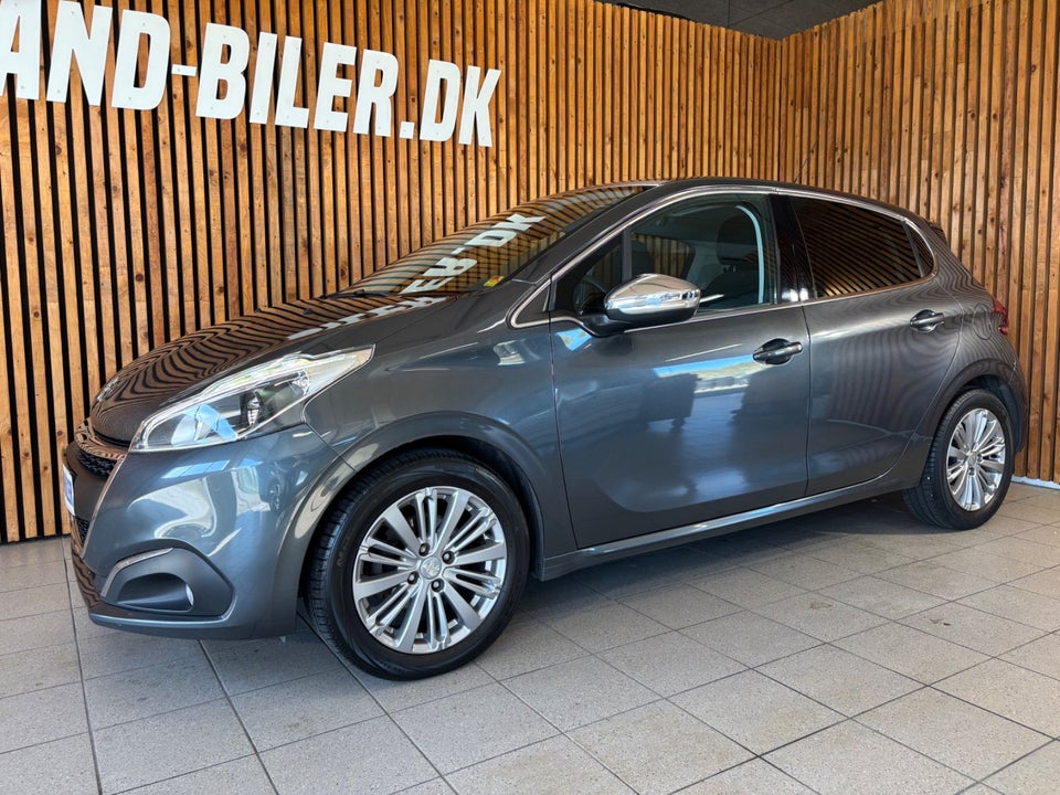 Peugeot 208 1,6 BlueHDi 100 Allure Sky 5d