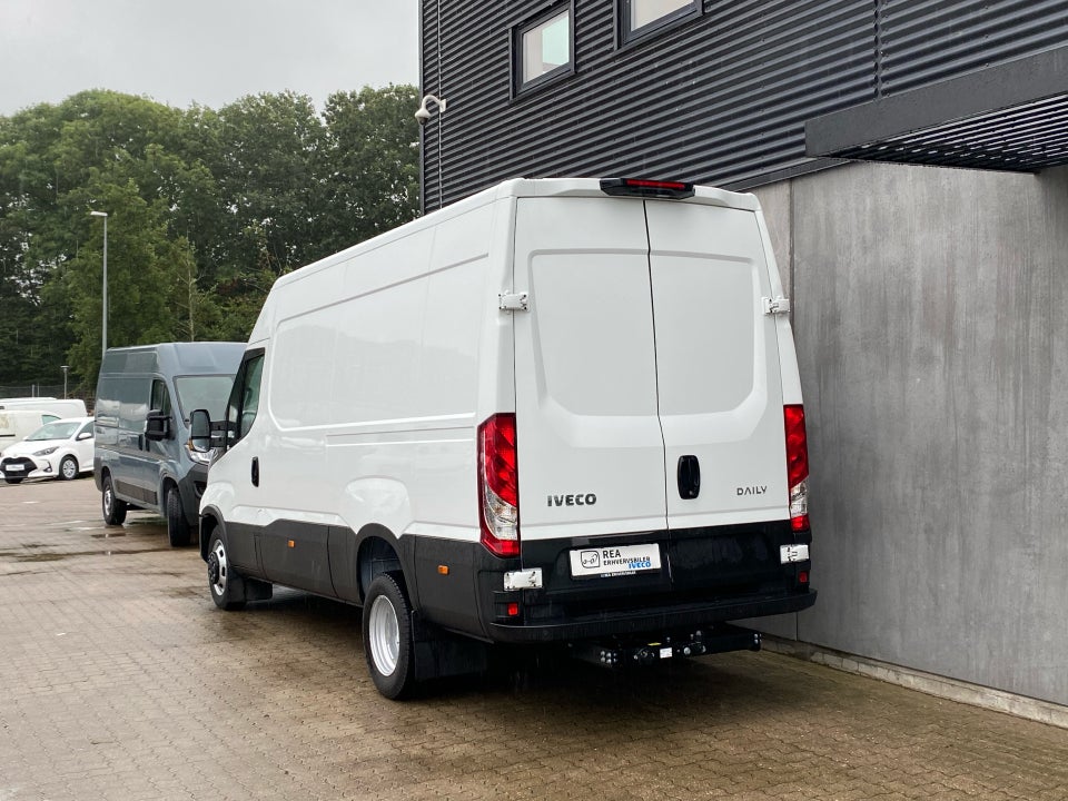 Iveco Daily 3,0 35C18 12m³ Van AG8