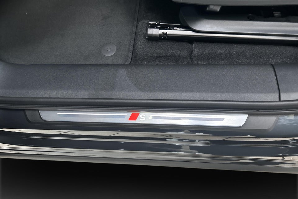 Audi Q6 e-tron S-line plus performance 5d