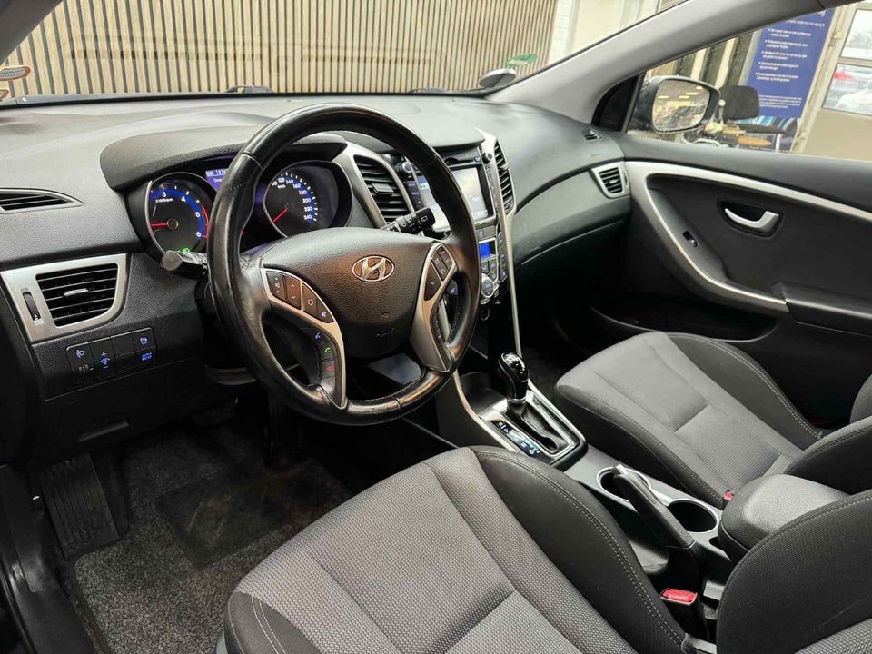 Hyundai i30 1,6 CRDi 128 Style aut. 5d