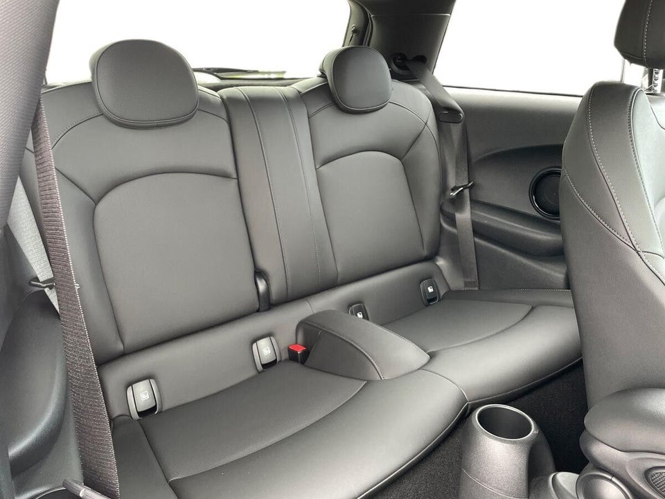 MINI Cooper SE Edition Premium Plus 3d