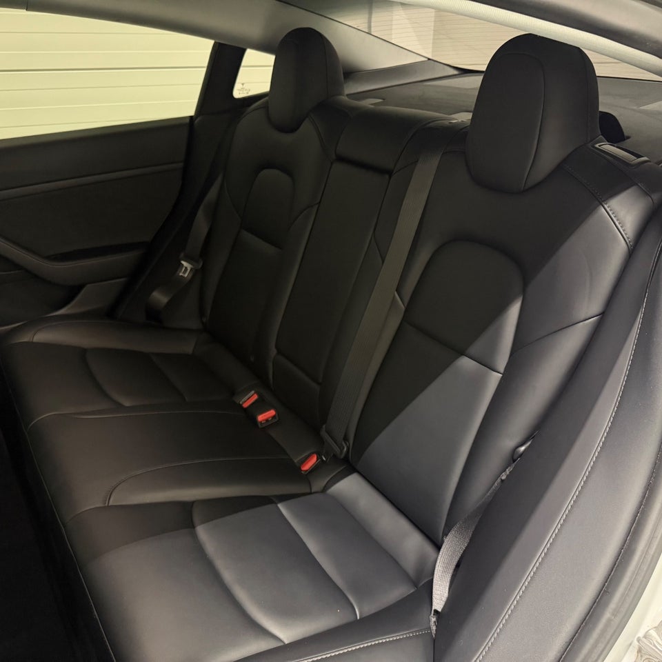 Tesla Model 3 Performance AWD 4d