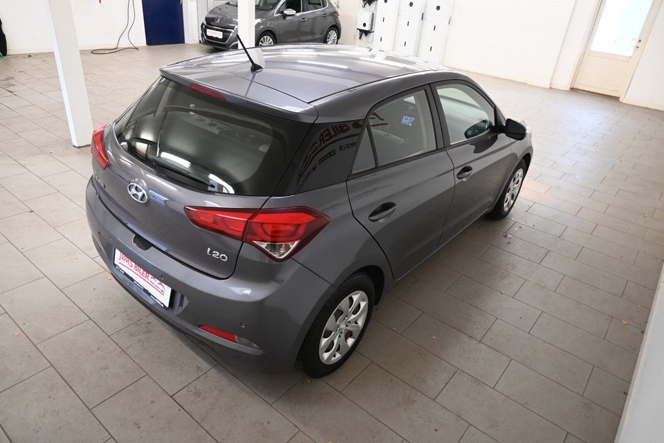 Hyundai i20 1,25 Trend 5d