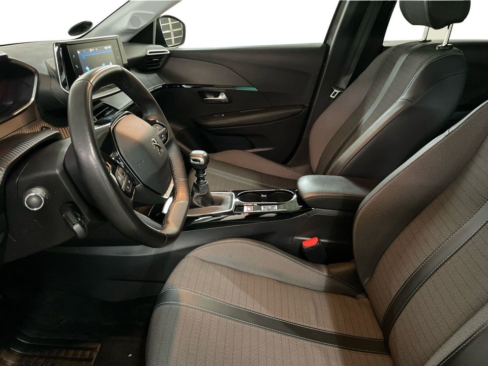 Peugeot 208 1,2 PureTech 100 Evolution 5d