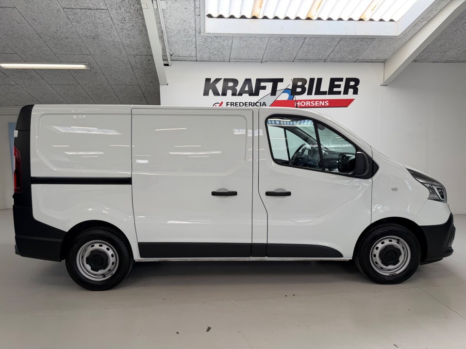 Renault Trafic T29 2,0 dCi 145 L1H1 EDC