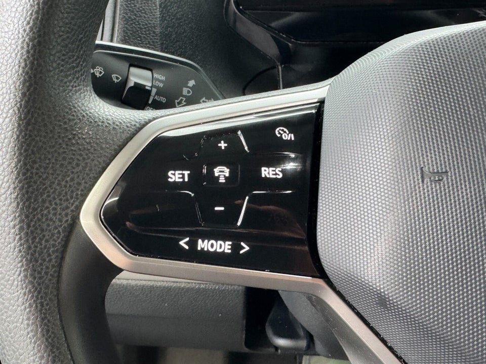 VW ID.Buzz 77 Pro Van 5d