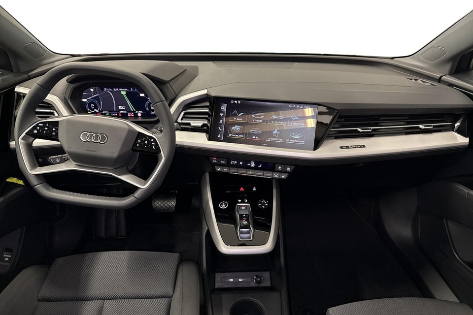 Audi Q4 e-tron 45 S-line Edition 5d