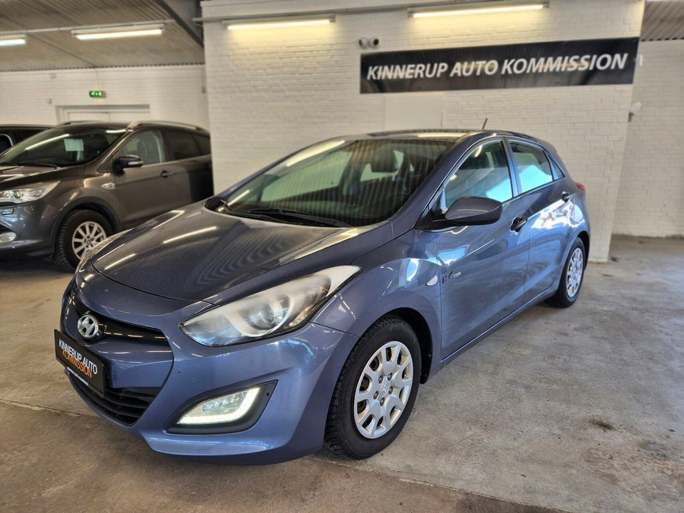 Hyundai i30 1,4 CRDi 90 Classic 5d