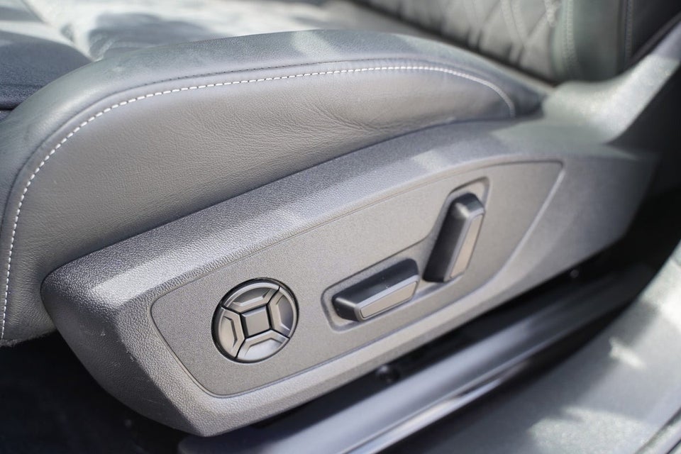 Audi Q4 e-tron 40 S-line Sportback 5d