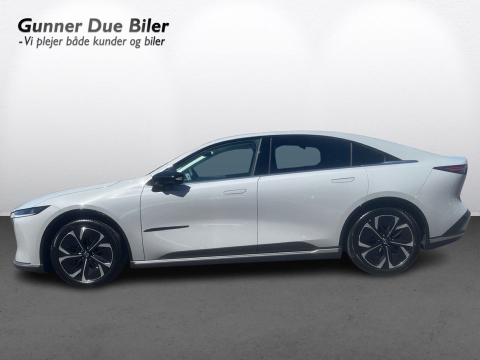 Mazda 6e Takumi Long Range 5d