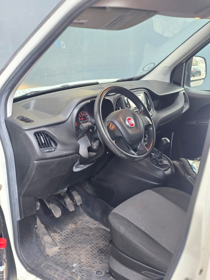 Fiat Doblò Cargo 1,3 MJT 95 Professional L1