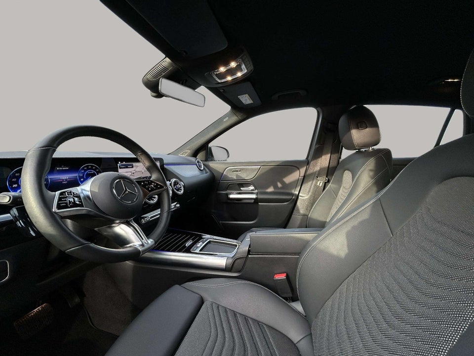 Mercedes EQA250+ Progressive Advance 5d