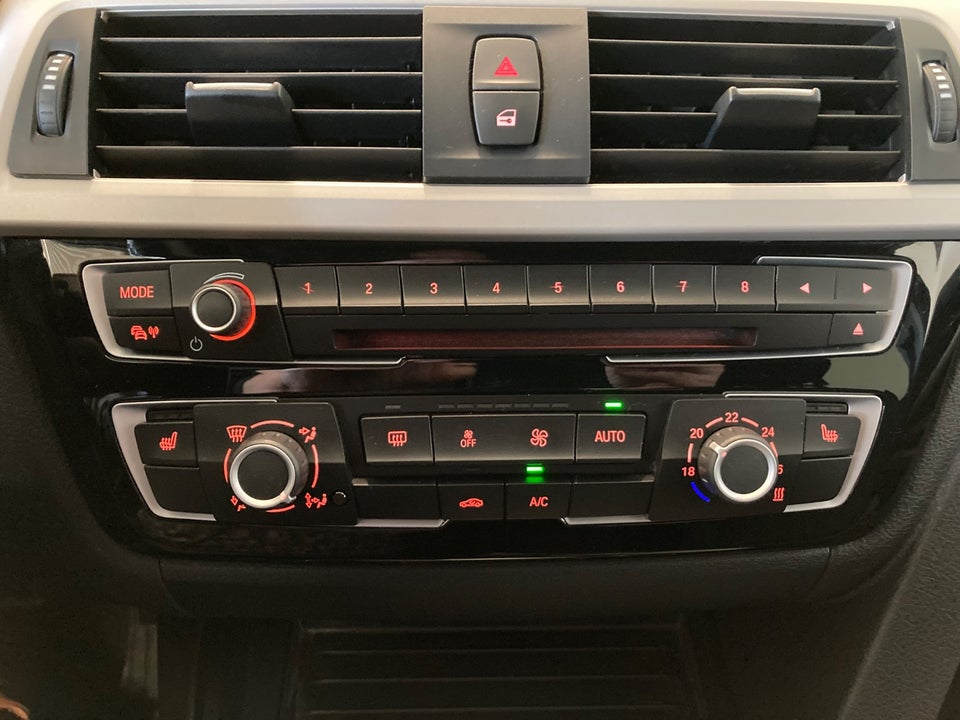 BMW 318d 2,0 Touring aut. 5d