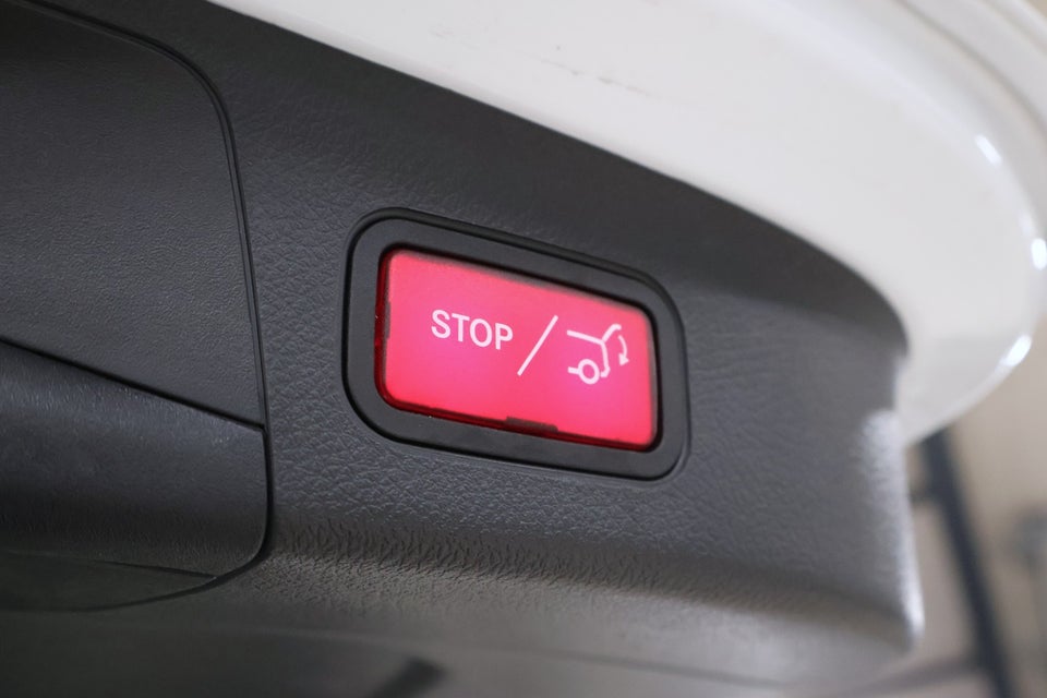 Mercedes EQA300 Progressive 4Matic 5d