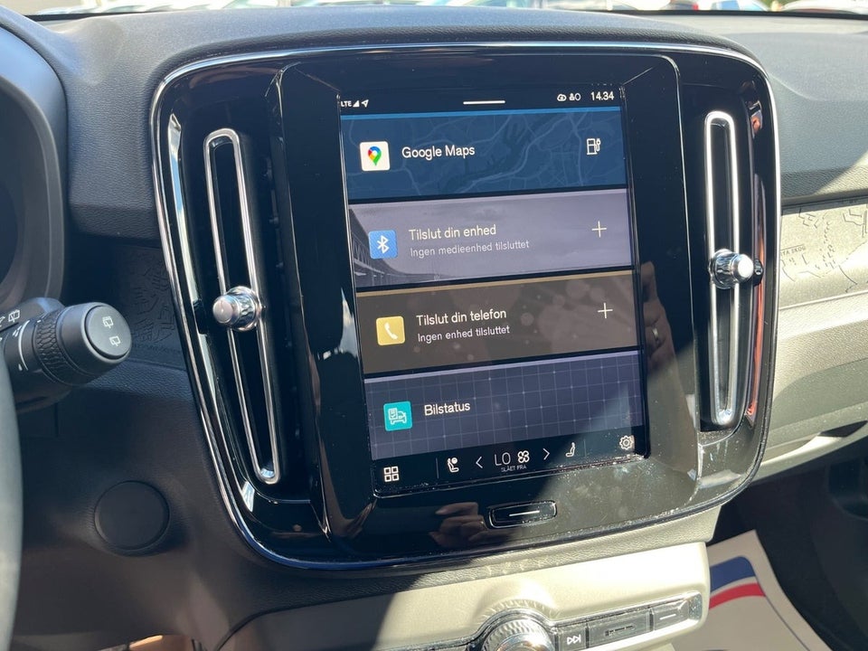 Volvo EX40 Twin Performance Plus 5d