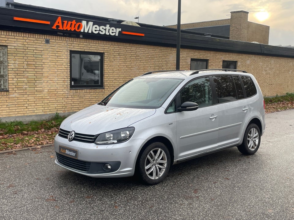 VW Touran 1,6 TDi 105 Comfortline DSG BM Van 5d