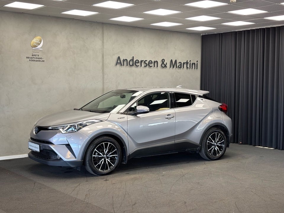 Toyota C-HR 1,8 Hybrid Selected CVT 5d