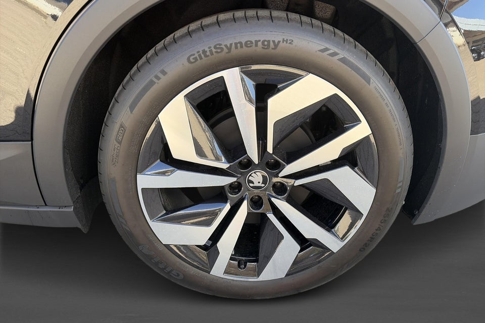 Skoda Elroq 60 iV Sportline 5d