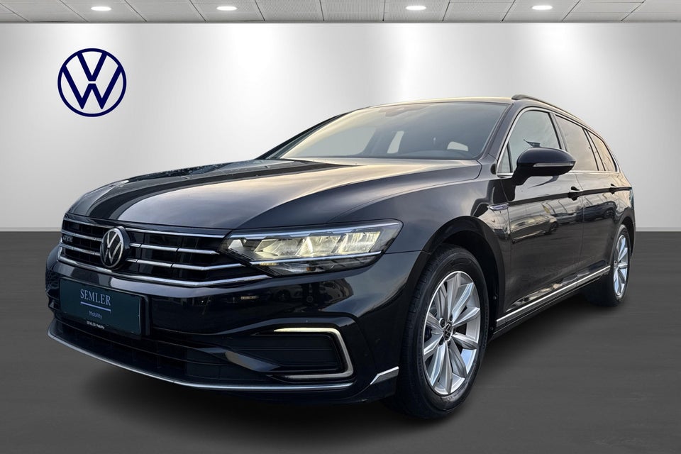 VW Passat 1,4 GTE High Variant DSG 5d