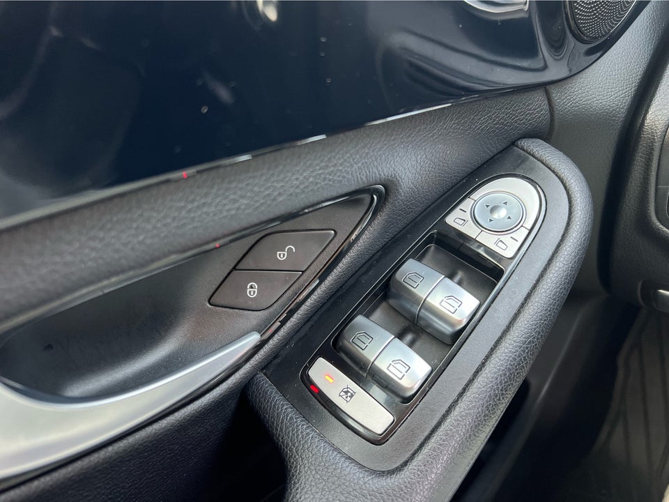 Mercedes C220 d 2,2  4d